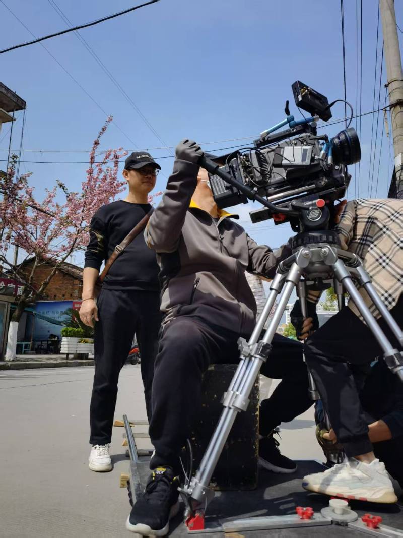 原阳县广告片拍摄：快消品牌爆款之选，网感内容适配社媒传播！